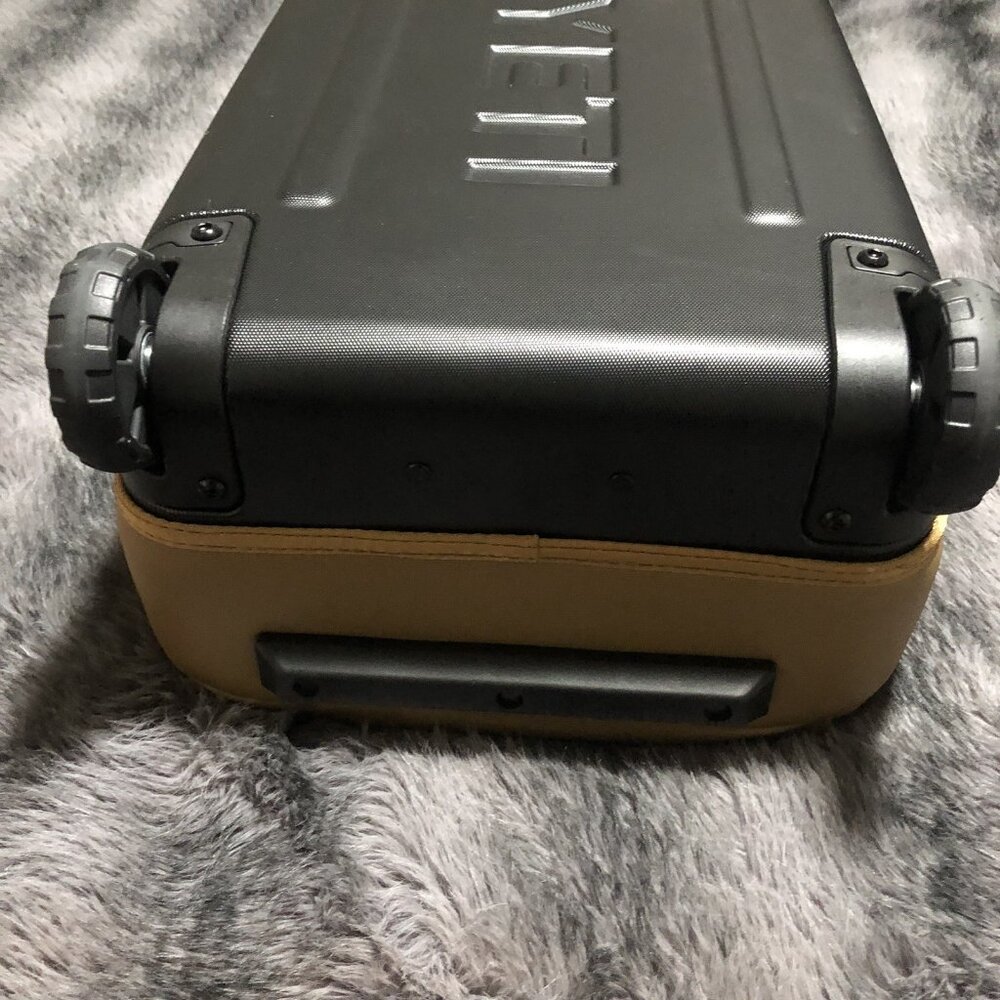 Yeti Crossroads 22 Luggage, Carry On With Wheels, Alpine Brown, Rolling - Picture 5 of 8